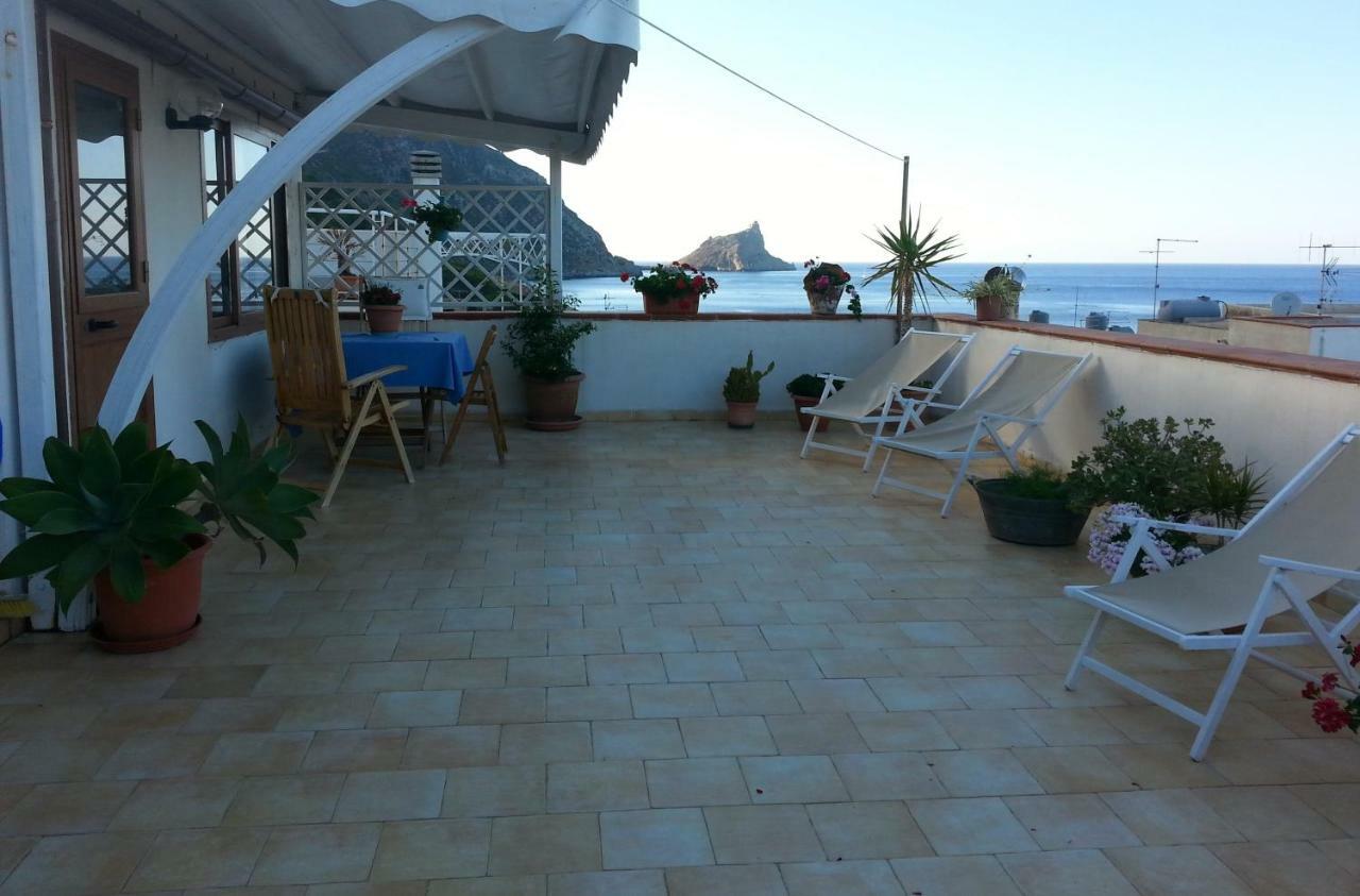 B&B La Terrazza มาเรตติโม ภายนอก รูปภาพ